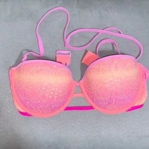 Victoria’s Secret Swim Top ✨